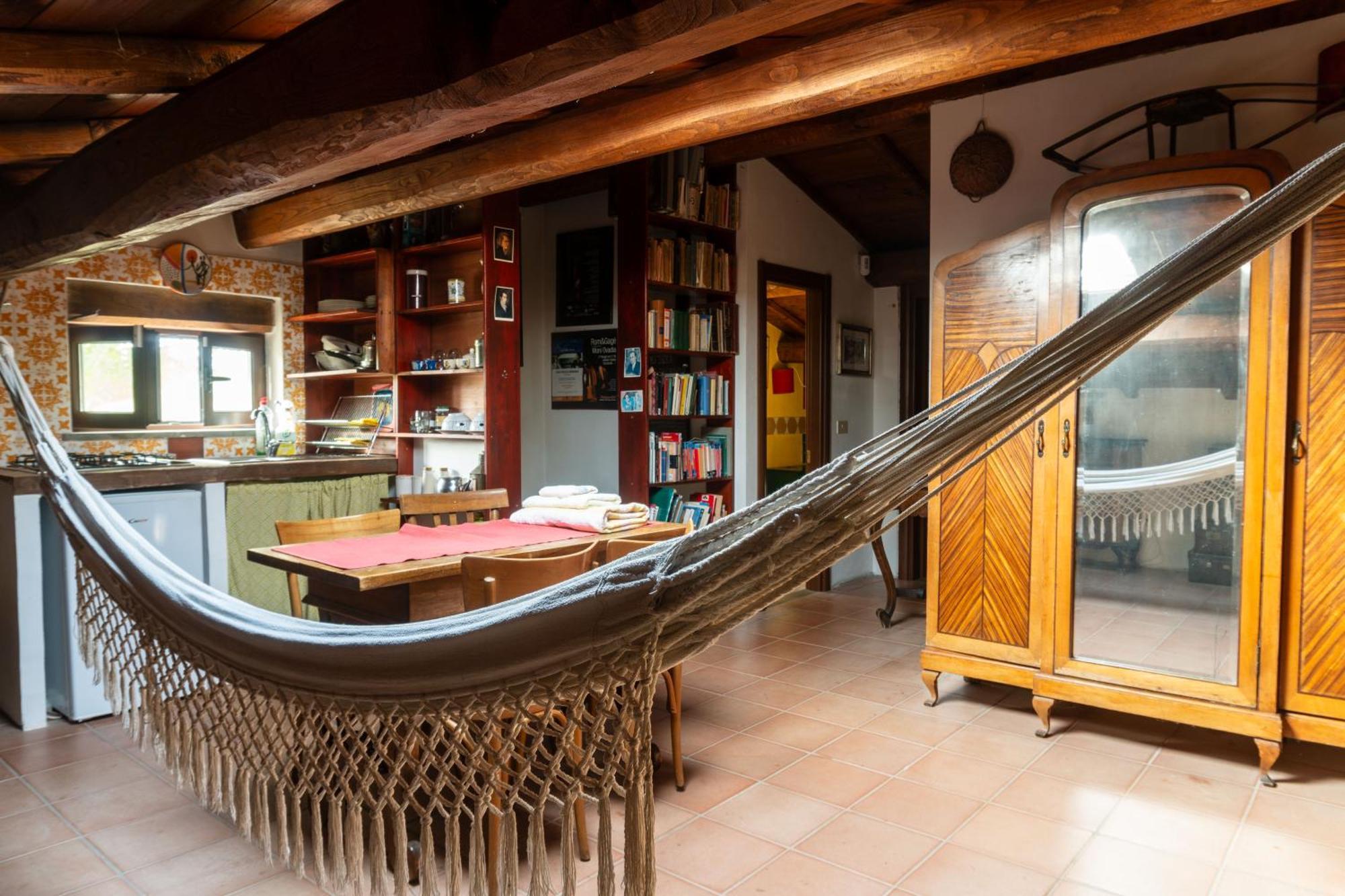 הוילה Campoleone Country House Tra Lago E Mare A Sud Di Roma מראה חיצוני תמונה