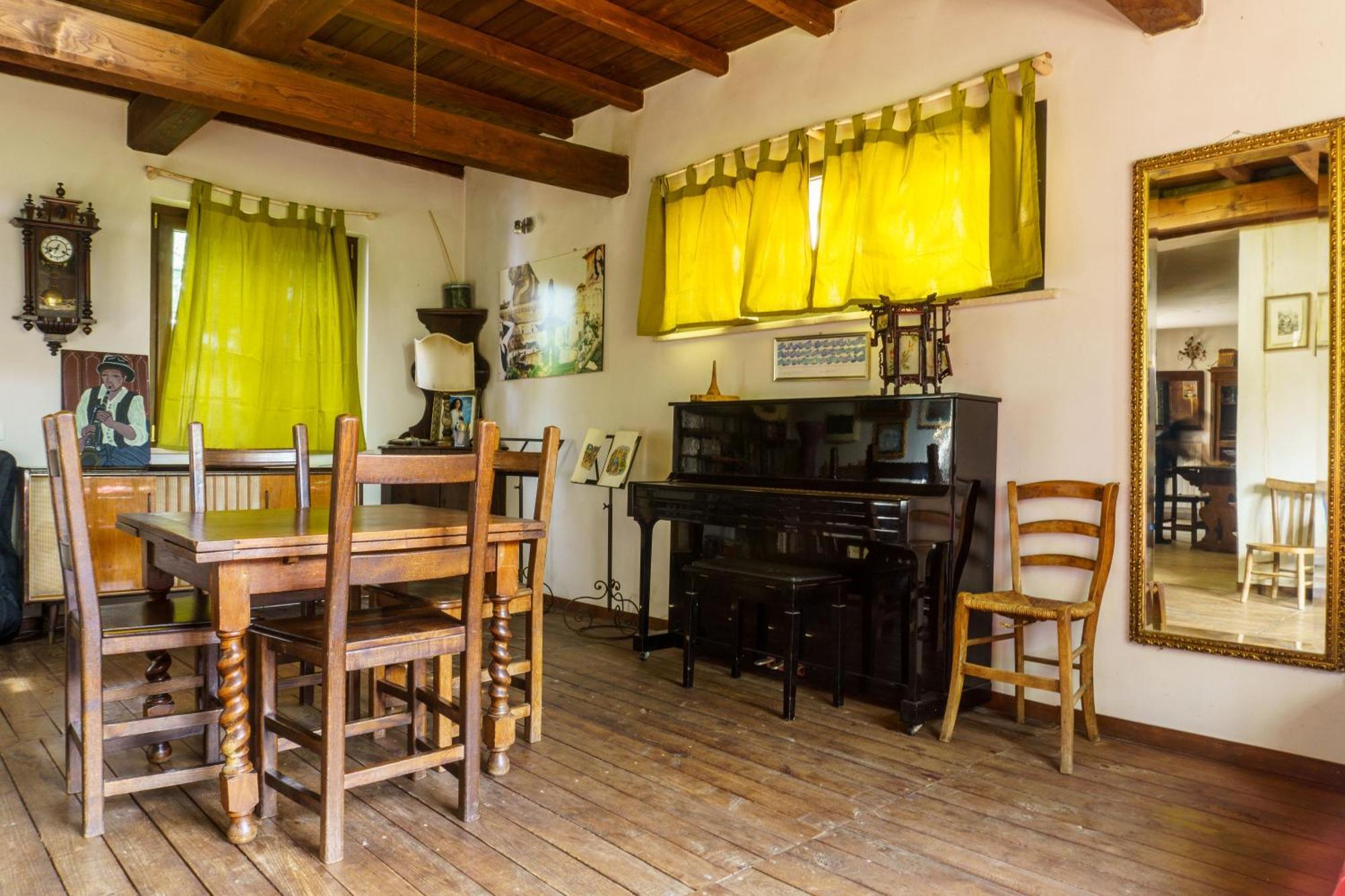 הוילה Campoleone Country House Tra Lago E Mare A Sud Di Roma מראה חיצוני תמונה